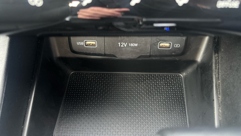 Hyundai TUCSON 1.6 TGDi 48V MHD SE Connect 5dr 2WD DCT Petrol Estate